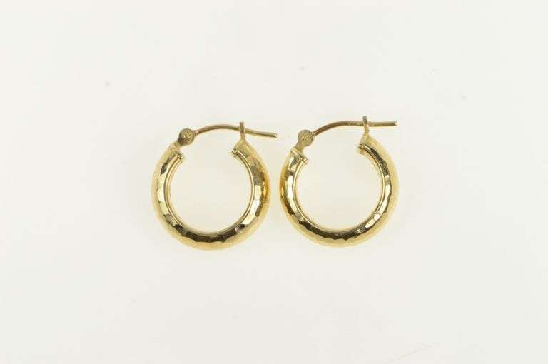 14K Yellow Gold Hammered Pattern 14.8mm Vintage Hoop Earrings