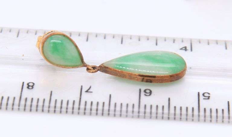 2 Pairs of Green Jade Dangle Earrings in Yellow Gold