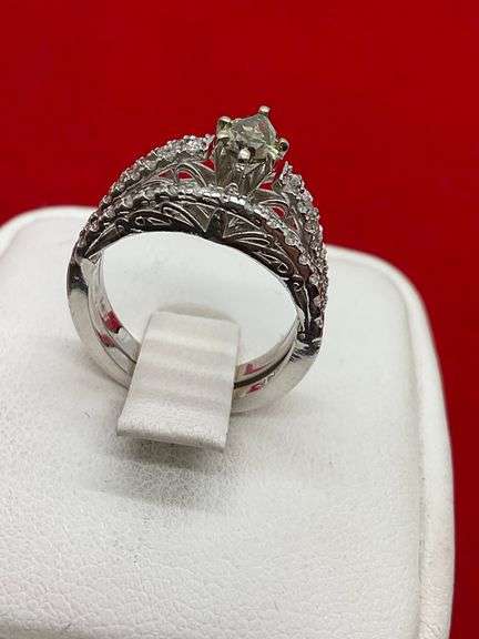 CERTIFIED 14K WHITE GOLD AND DIAMOND WEDDING SET