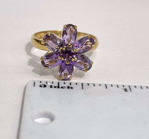14KT SOLID YELLOW GOLD & AMETHYST FLOWER RING