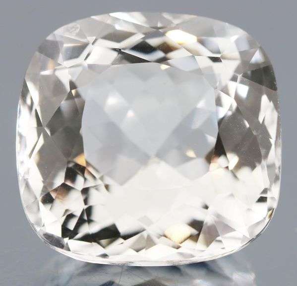 Excellent eye clean 50.16ct top gem grade diamond white Quartz