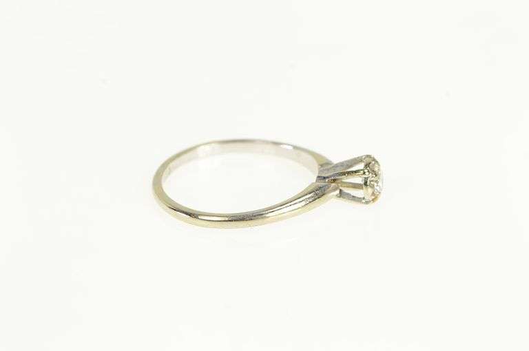 14K White Gold 1940's 0.23 Ct Diamond Solitaire Engagement Ring