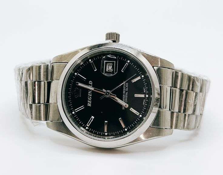 Men's SS Classic Diver Watch w/ Day Date