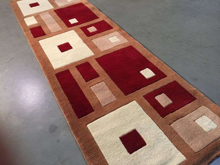 Carved Modern Wool Runner 2.6x8