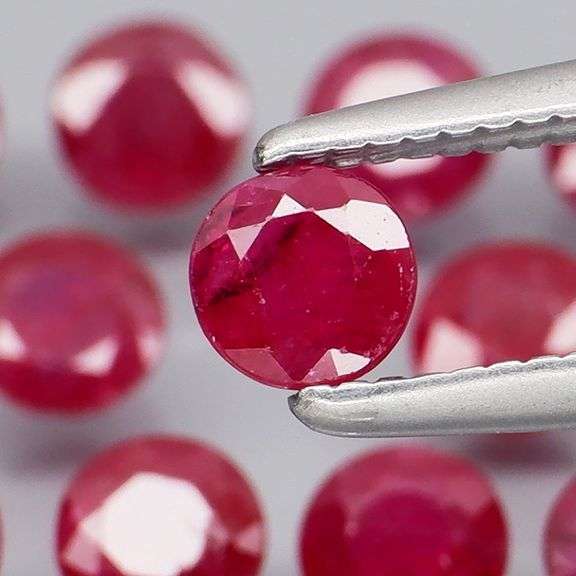 Heated only! 3.02ct natural violet red Ruby set