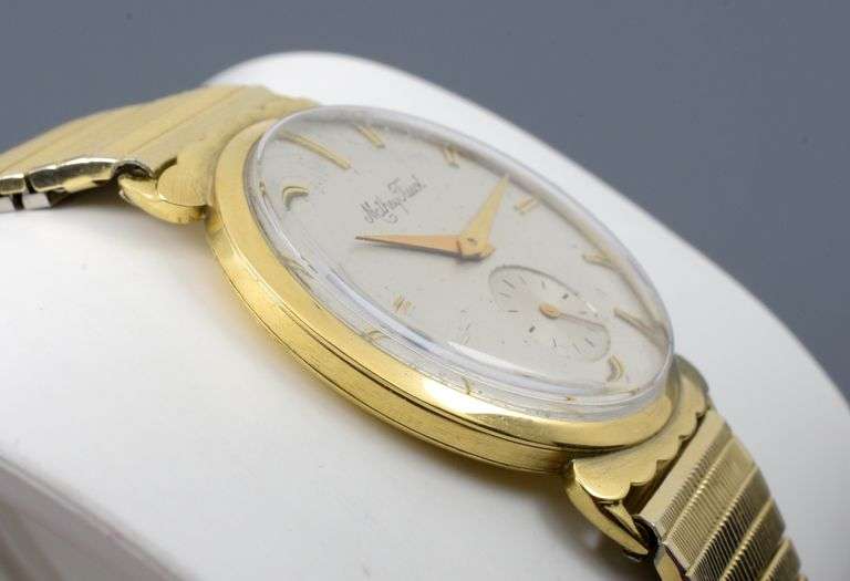 Prestigious 1950s Mathey-Tissot 18K YG Hand-Wind Watch