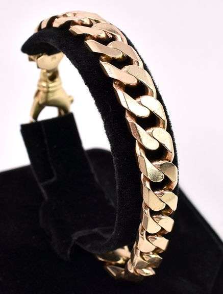 Sturdy Curb Chain Link Bracelet In 14K Rose Gold