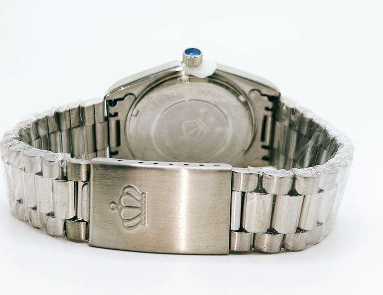 Men's SS Classic Diver Watch w/ Day Date