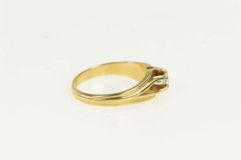 14K Yellow Gold 0.20 Ct Old Mine Cut Diamond Engagement Ring