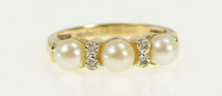 10K Yellow Gold Pearl Diamond Accent Vintage Statement Ring