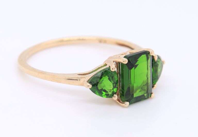 Gorgeous 3 Stone Emerald Cocktail Ring in Yellow Gold