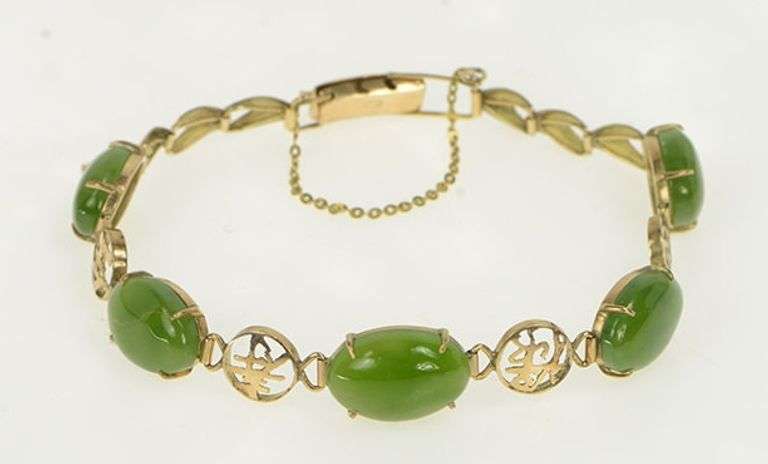 10K Yellow Gold 1960's Chinese Happiness Nephrite Cabochon Bracelet