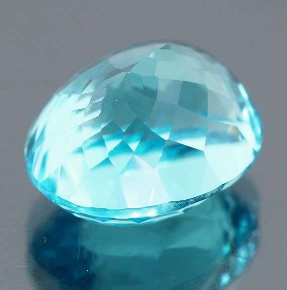 Glittering and huge! 23.83ct vivid Swiss blue Topaz