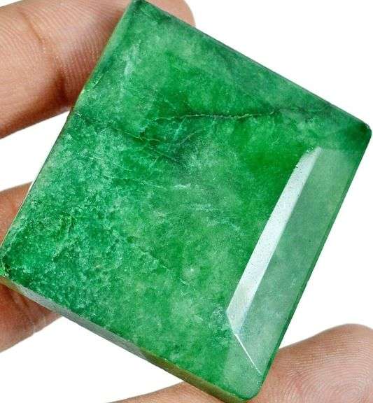MUSEUM SIZE 245.00 CARAT EMERALD LOOSE GEMSTONE!