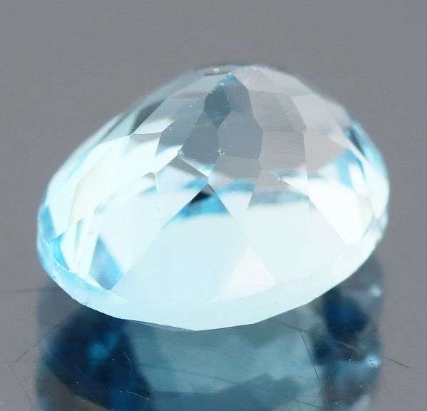 Fantastic 5.35ct Swiss blue Topaz