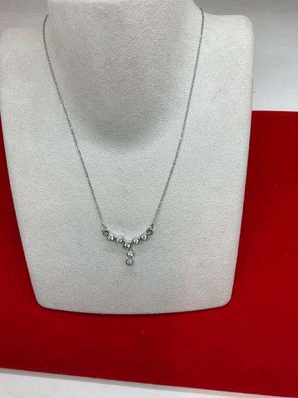 CERTIFIED BRAND NEW 14K WHITE GOLD AND DIAMOND PENDANT