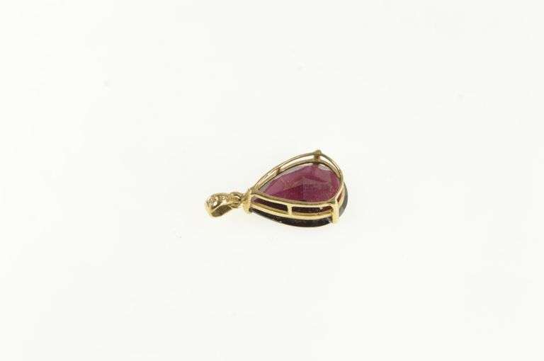 14K Yellow Gold Pear Tourmaline Solitaire Vintage Statement Pendant