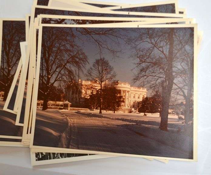19 Official Photos of The White House.