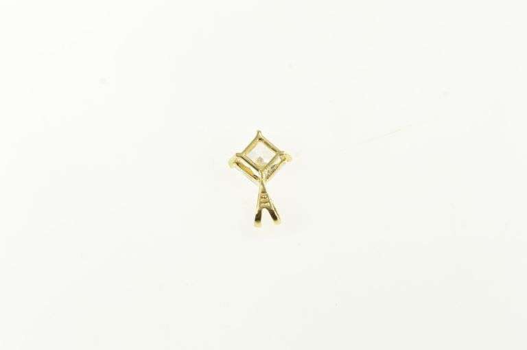 14K Yellow Gold Princess Cut Solitaire Vintage Classic CZ Pendant