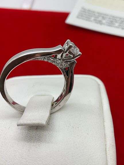 CERTIFIED 14K WHITE GOLD AND DIAMOND ENGAGEMENT RING
