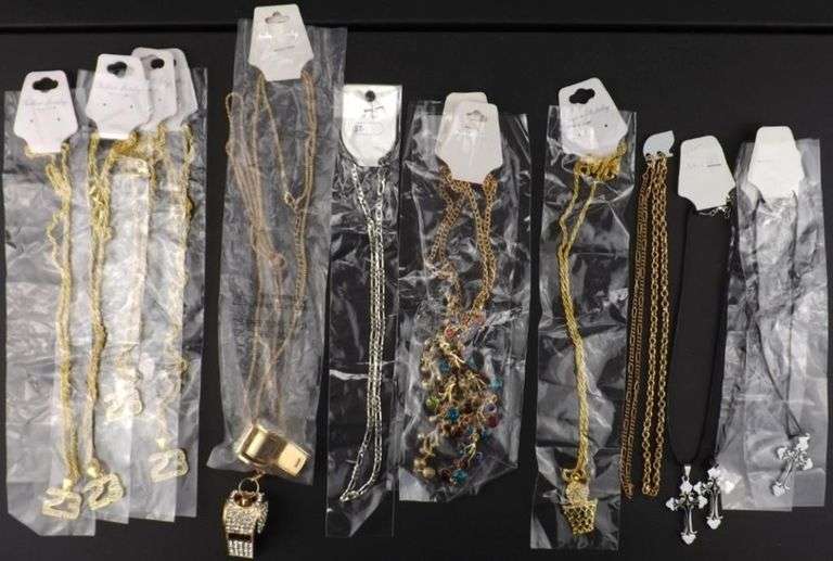 Huge 1625 Cttw Fashion Jewelry Lot
