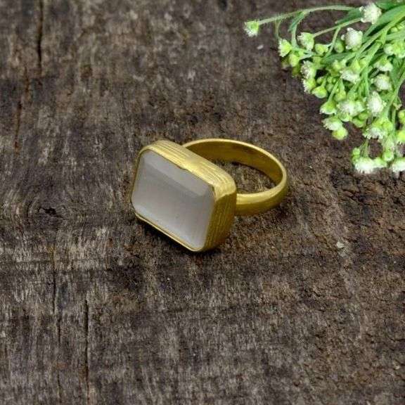 Beautiful 18K Gold Plate Simulated Moonstone Ring
