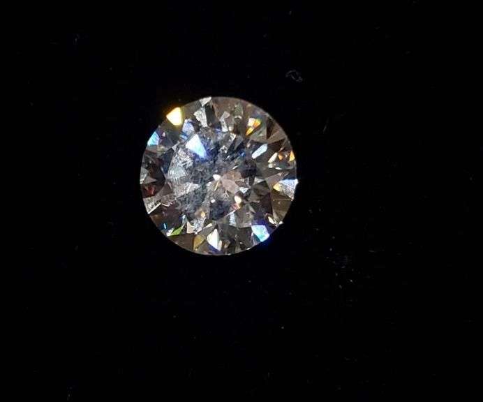 Sparkling 2.5 Ct VVs1 Fire Moissanite Solitaire