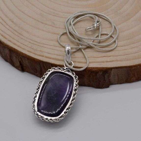 Natural Untreated 30 Ct Amethyst Pendant