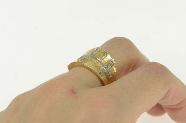 14K Yellow Gold 0.62 Ctw Diamond Grid Curved Statement Band Ring