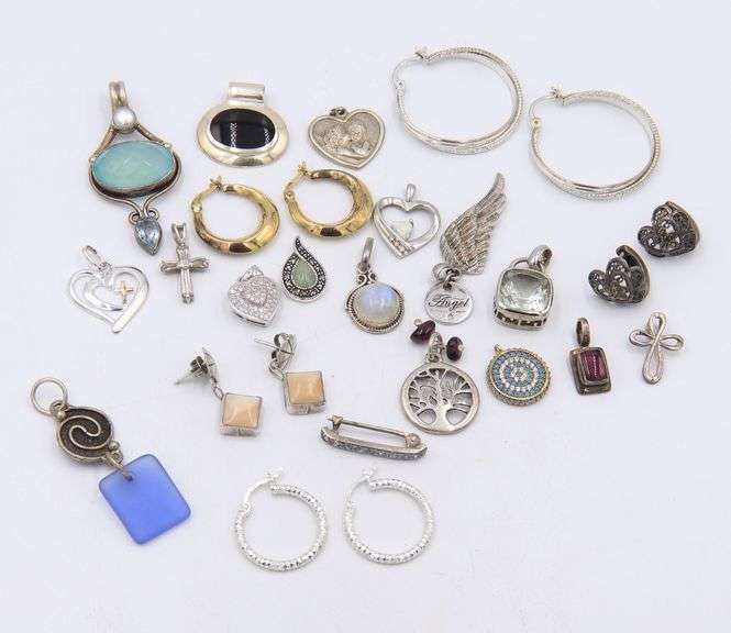 Group Lot of Vintage 925 Sterling Silver Jewelry