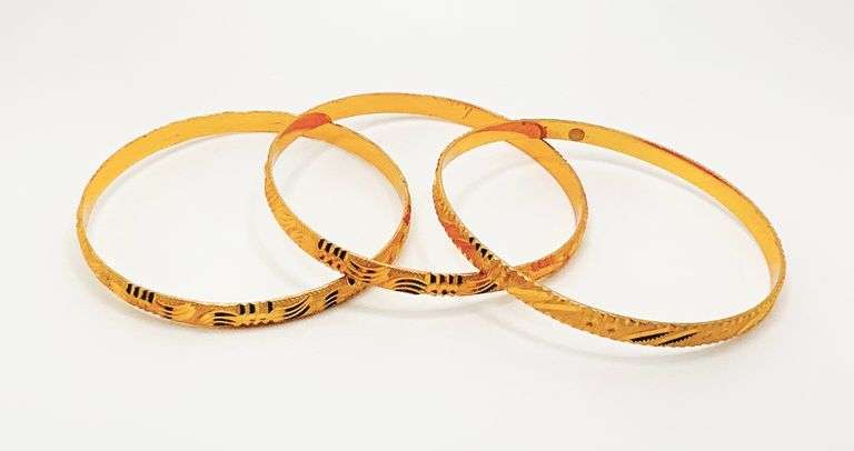 MATCHING SET OF 3! 22KT SOLID YELLOW GOLD DIAMOND CUT BANGLE BRACELET MATCHING SET OF 3X!