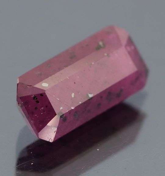 Stunning violet red 6.29ct unheated Winza Ruby