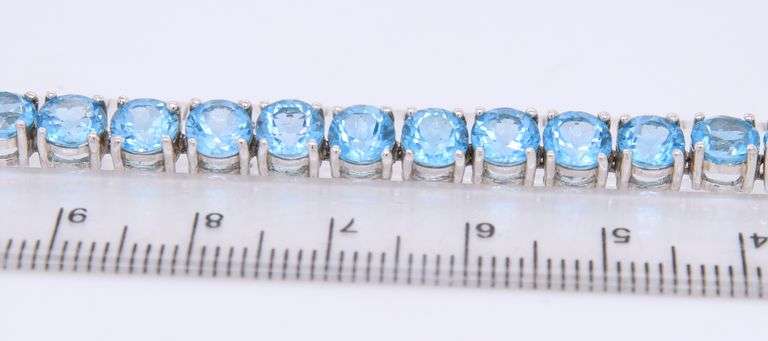 Set of Sterling Silver Blue Cubic Zirconia Tennis Bracelet with Pendant