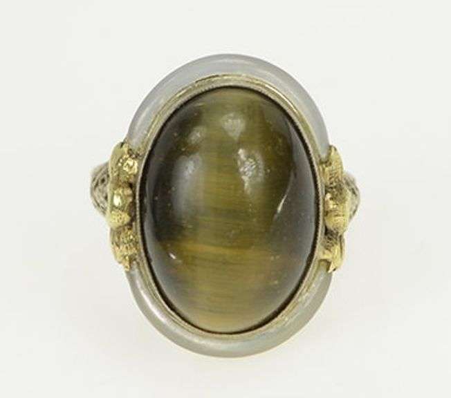 14K White Gold Art Deco Cat's Eye Mother of Pearl Filigree Ring