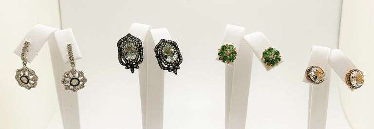 4 EARRINGS