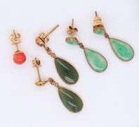 2 Pairs of Green Jade Dangle Earrings in Yellow Gold