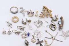 Group Lot of Vintage 925 Sterling Silver Miscellaneous Jewelry
