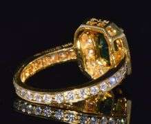 18KT SOLID YELLOW GOLD, EMERALD, & DIAMOND COCKTAIL RING