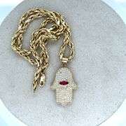 14K YELLOW GOLD SPARKLING HAMSA CHARM NECKLACE WITH PINK STONE