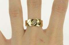 14K Yellow Gold Diamond Inset Wavy Design Men's Wedding Ring