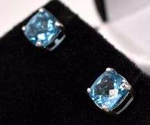 Sparkling Blue Topaz Stud Earrings in White Gold