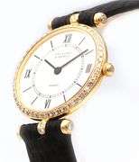 Van Cleef & Arpels Classic La Collection 18601,18K  Diamond watch