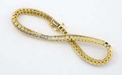 Smooth Box Link Diamond Tennis Bracelet