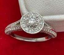 CERTIFIED BRAND NEW 14K WHITE GOLD AND DIAMOND RING.