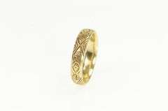 14K Yellow Gold Geometric Floral Pattern 4.9mm Wedding Band Ring