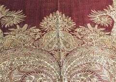 A Very Unique Design Lady's Scarf