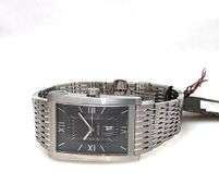 Gucci men's wristwatch 8600M Automatic Swiss Made NEW with tags box and papers