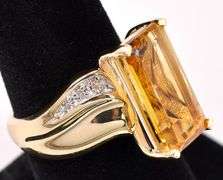 Stunning Citrine And Diamond Ring in Yellow Gold