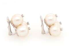 Vintage David Webb Cultured Pearl and 0.18ctw Diamond Earrings in 18K