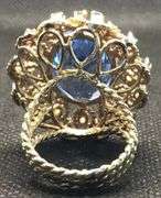 GORGEOUS VINTAGE 14K YELLOW GOLD RING WITH LARGE OVAL AND SKY BLUE STONES